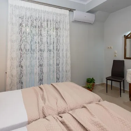 Stone Lika Holiday home Ambelokipoi (Zakynthos)